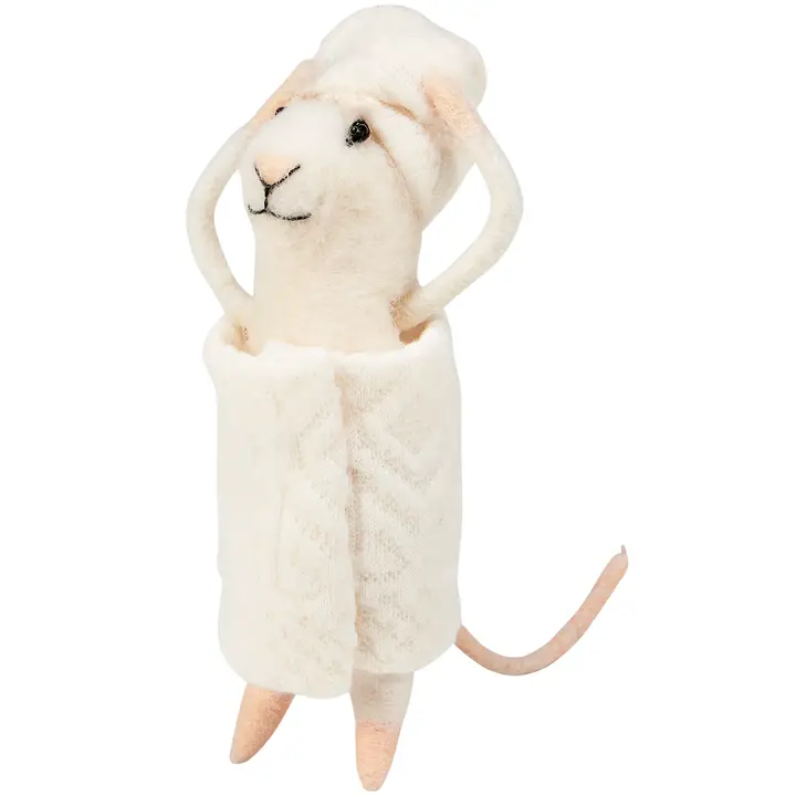 Featured Image for Bathtime Mouse Critter